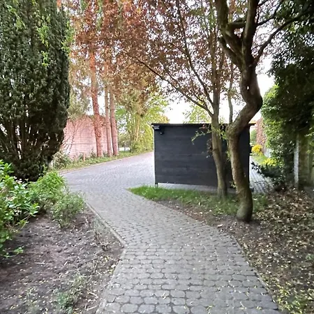 Geraeumiges City-Apartment Mit 2 Badezimmer Und Parkplaetzen D46-Og Oldenburg Zewnętrze zdjęcie