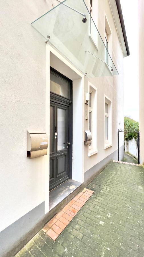 Geraeumiges City-apartment Mit 2 Badezimmer Und Parkplaetzen D46-og * Oldenburg