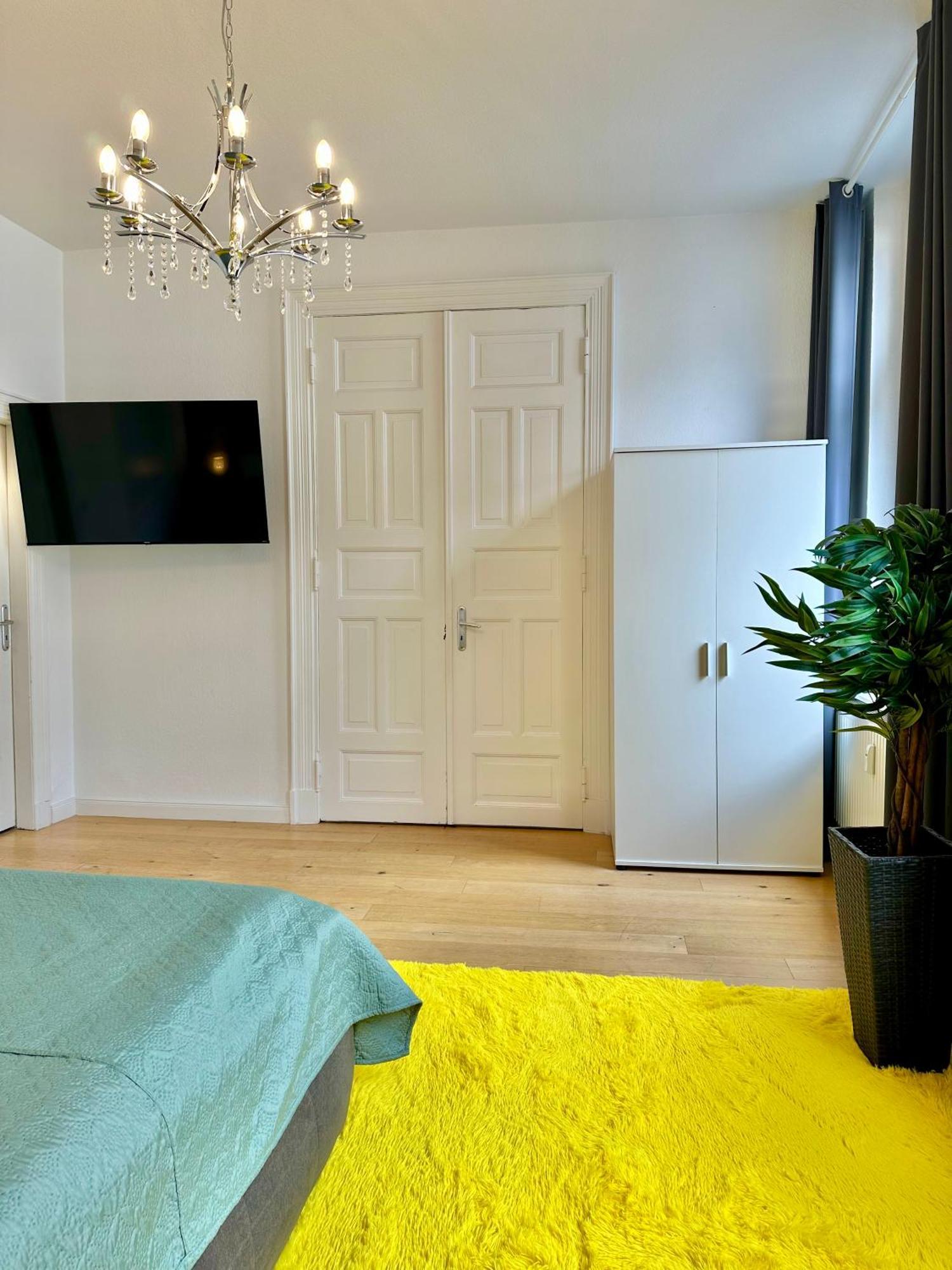 Geraeumiges City-apartment Mit 2 Badezimmer Und Parkplaetzen D46-og Apartment
