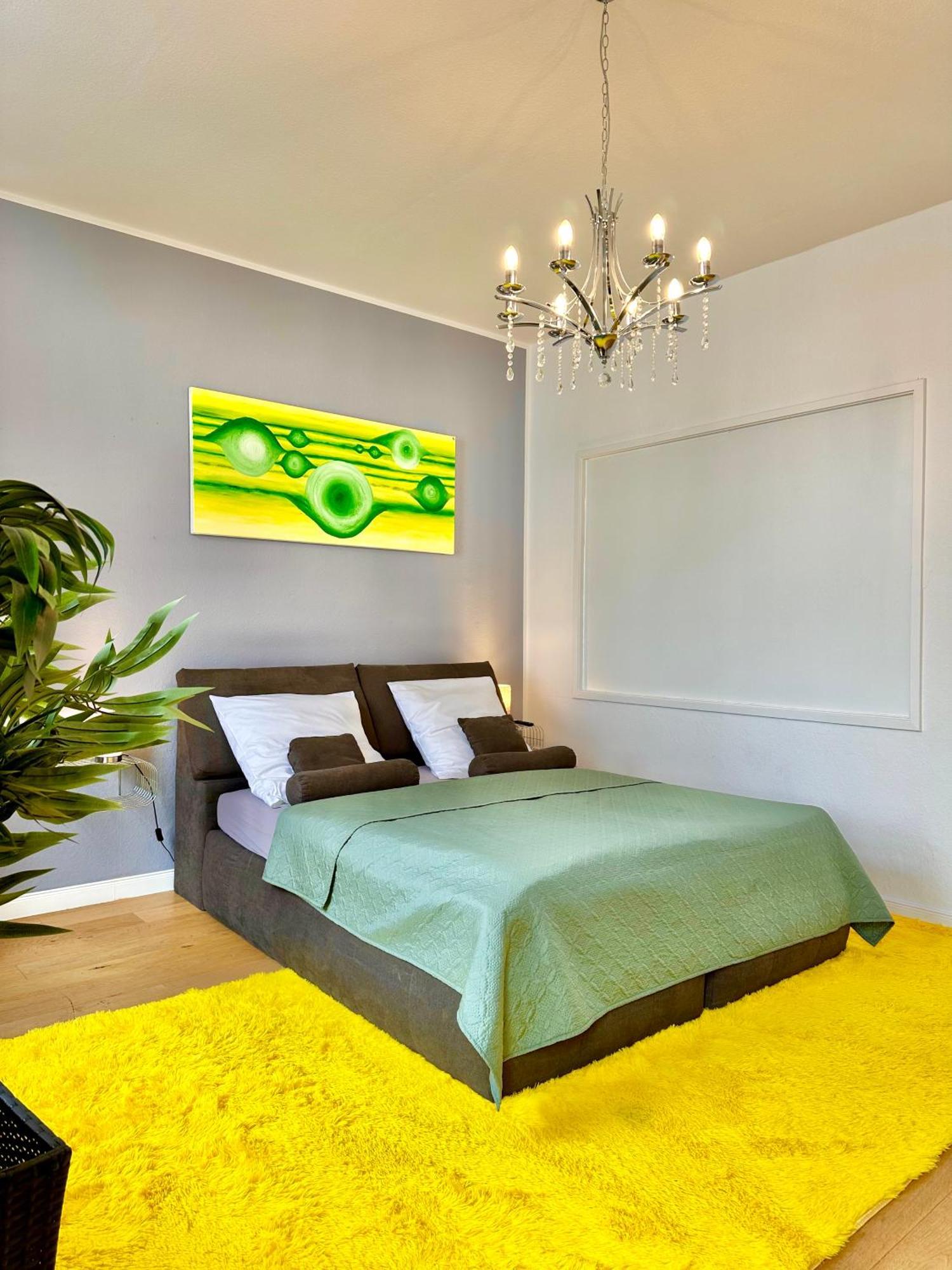 Geraeumiges City-apartment Mit 2 Badezimmer Und Parkplaetzen D46-og